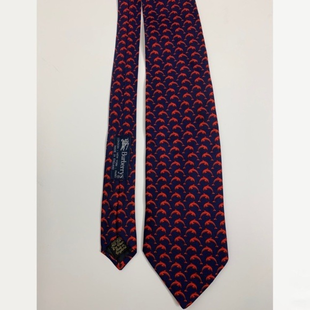 Burberry's London Dolphin 100% Silk Tie